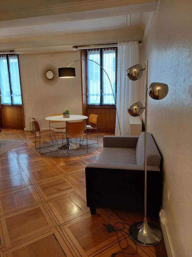 Le Vintage - Appartement En Plein Coeur De La Vieille Ville Άννεσι Εξωτερικό φωτογραφία
