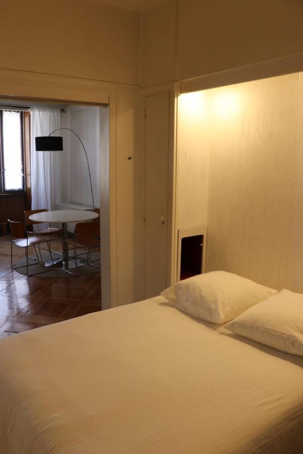 Le Vintage - Appartement En Plein Coeur De La Vieille Ville Άννεσι Εξωτερικό φωτογραφία